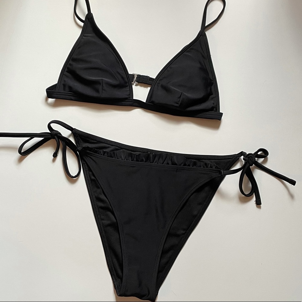 Black 2 piece bathing suit